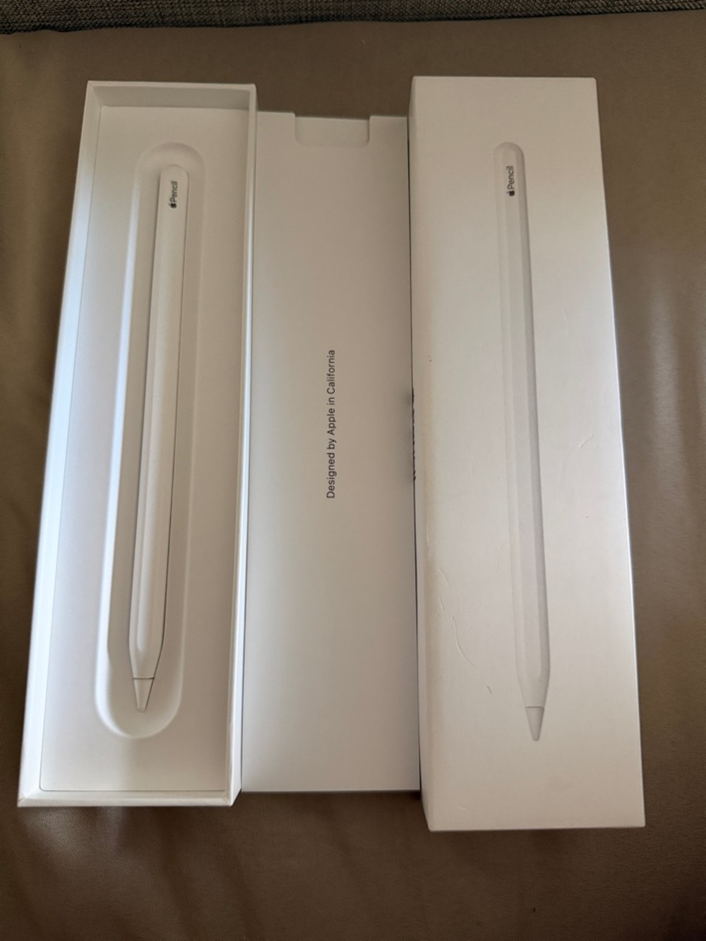 Apple White Stylus Set with Box - Picture 2 of 4